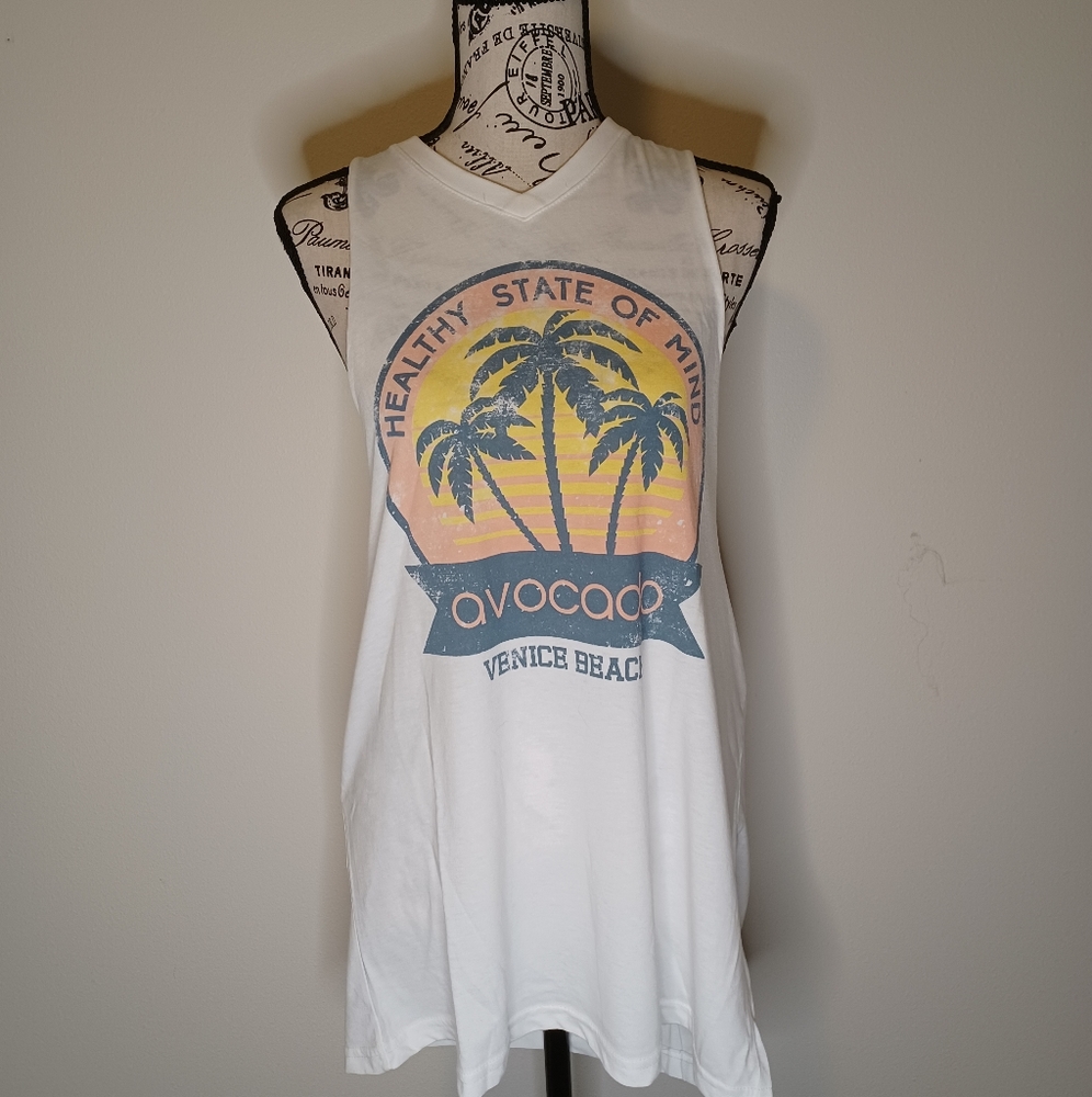 NWOT avocado Vintage Healthy State of Mind print white Oversized Tank Top,size S